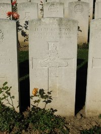 Houchin British Cemetery - Partington, H