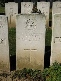 Houchin British Cemetery - Pasley, W E