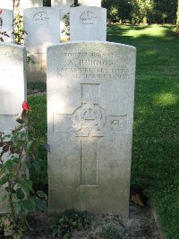 Houchin British Cemetery - Ridings, A