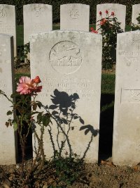 Houchin British Cemetery - Robinson, G W