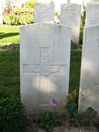 Houchin British Cemetery - Rooney, W