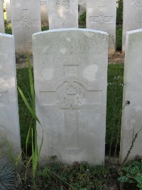 Houchin British Cemetery - Skelly, E F