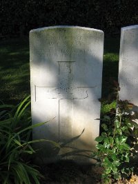 Houchin British Cemetery - Spark, W C