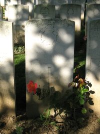 Houchin British Cemetery - Sugg, William Henry