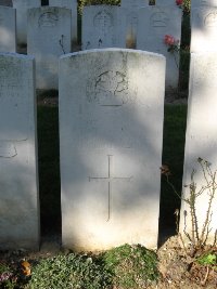 Houchin British Cemetery - Tobin, B