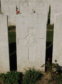 Houchin British Cemetery - Todd, G C