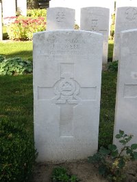 Houchin British Cemetery - Webb, J H