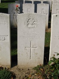 Houchin British Cemetery - Williams, H