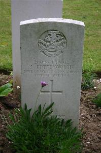 Bruay Communal Cemetery Extension - Butterworth, John