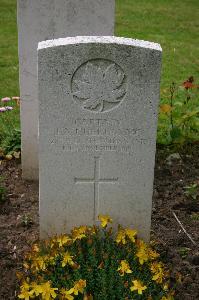 Bruay Communal Cemetery Extension - Cullum, J A