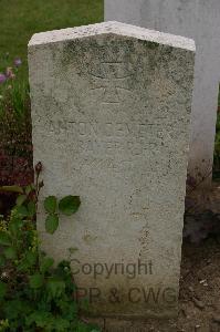 Bruay Communal Cemetery Extension - Demeter, Anton