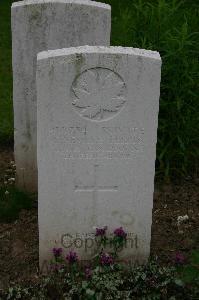 Bruay Communal Cemetery Extension - Ferris, Christopher Neville