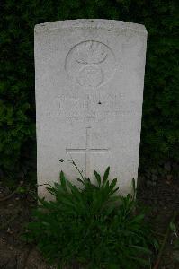 Bruay Communal Cemetery Extension - Johnston, E