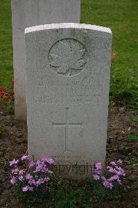 Bruay Communal Cemetery Extension - Robinson, Wesley