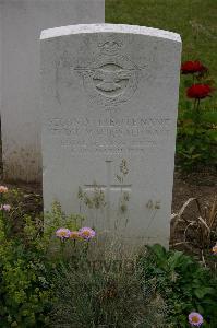 Bruay Communal Cemetery Extension - Watt, George MacDonald