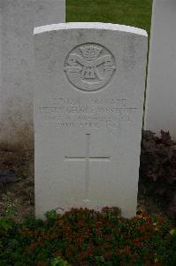 Bruay Communal Cemetery Extension - Westcott, Henry George