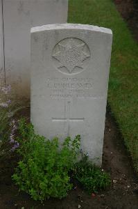 Cuinchy Communal Cemetery - Dunleavey, J