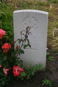 Cuinchy Communal Cemetery - Hutt, Harold Vernon