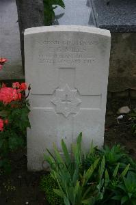 Cuinchy Communal Cemetery - Mills, C G