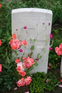 Cuinchy Communal Cemetery - Smith, Granville Ernest