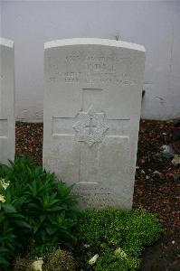 Cuinchy Communal Cemetery - Tindall, John