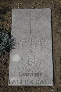 Wimereux Communal Cemetery - Akerman, Charles Savidge Annand