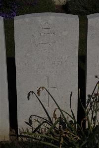 Terlincthun British Cemetery Wimille - Agnew, Lloyd Le Messurier