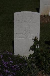 Terlincthun British Cemetery Wimille - Allsop, T L