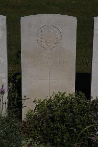 Terlincthun British Cemetery Wimille - Angell, W