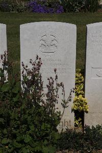 Terlincthun British Cemetery Wimille - Ashton, Thomas