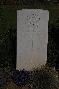 Terlincthun British Cemetery Wimille - Baker, Charles Frank