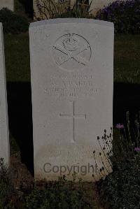 Terlincthun British Cemetery Wimille - Baker, William Arscot