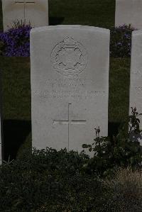 Terlincthun British Cemetery Wimille - Barlow, T