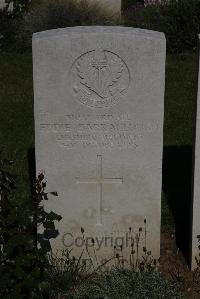 Terlincthun British Cemetery Wimille - Barraclough, Eddie