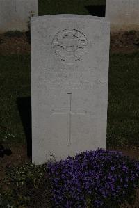 Terlincthun British Cemetery Wimille - Baum, A