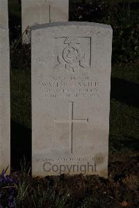 Terlincthun British Cemetery Wimille - Baxter, Walter