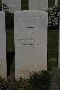 Terlincthun British Cemetery Wimille - Beardwood, H