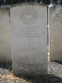 Verberie Communal Cemetery - Deery, William