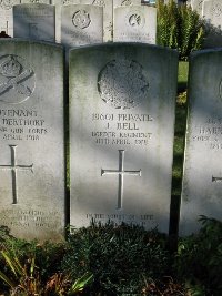 La Kreule Military Cemetery Hazebrouck - Bell, James