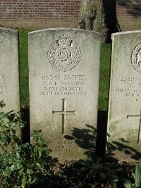 La Kreule Military Cemetery Hazebrouck - Benians, Ernest Ambrose Francis