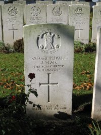 La Kreule Military Cemetery Hazebrouck - Blair, James