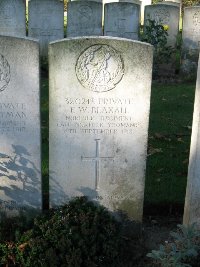 La Kreule Military Cemetery Hazebrouck - Blaxall, Ernest William