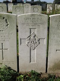 La Kreule Military Cemetery Hazebrouck - Bright, J