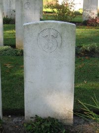 La Kreule Military Cemetery Hazebrouck - Childs, Harold Bertram