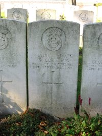 La Kreule Military Cemetery Hazebrouck - Corfe, Samuel