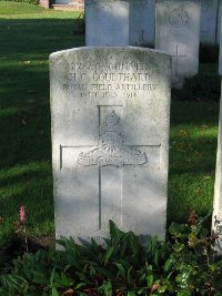 La Kreule Military Cemetery Hazebrouck - Coulthard, Harry Christopher