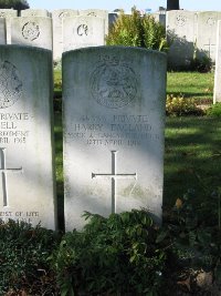 La Kreule Military Cemetery Hazebrouck - Eagland, Harry