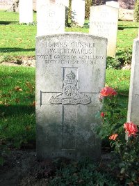 La Kreule Military Cemetery Hazebrouck - Edwards, Walter Herbert