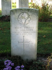 La Kreule Military Cemetery Hazebrouck - Gallagher, G