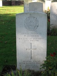 La Kreule Military Cemetery Hazebrouck - Goodsir, Thomas